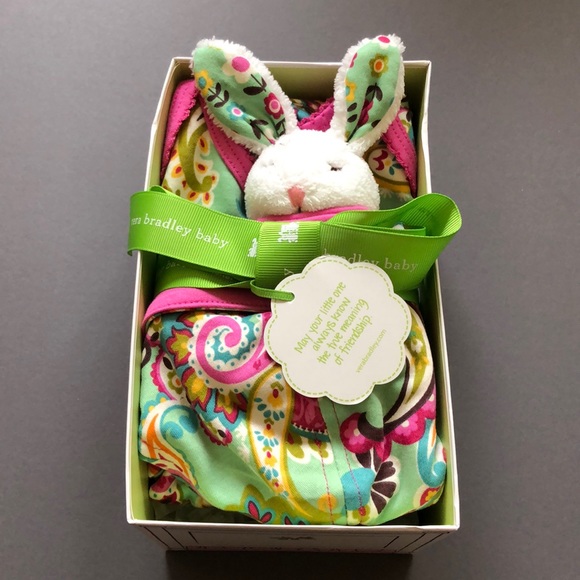 Vera Bradley Other - Vera Bradley Baby Layette Onesie Set 6-9Month